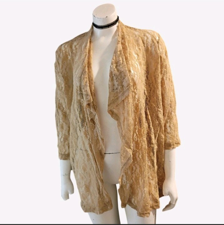 Vintage 90s Salon Studio Women’s Sz LP Boho Style Tan Floral Lace Cardigan