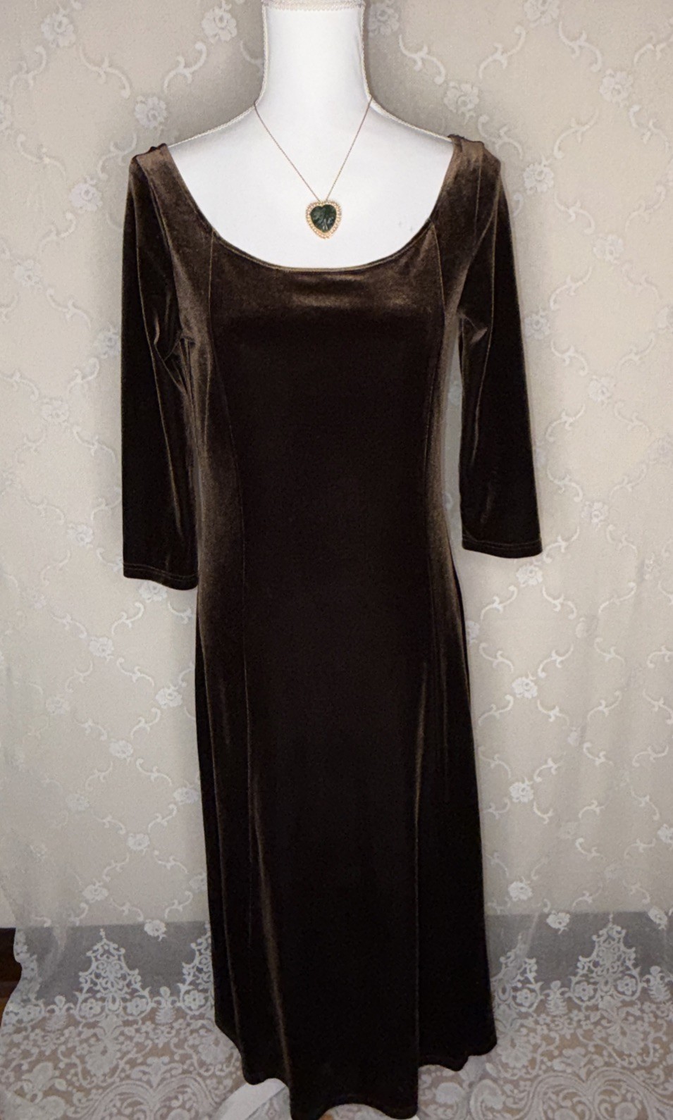 VTG Eddie Bauer Brown Flat Stretch Velvet Long Shift Dress Size Medium 36 Bust