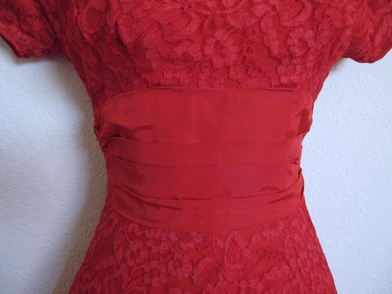 Vintage 50s Valentine Red Lace Party Dress XXS Full Skirt Bustle Back Wasp Waist