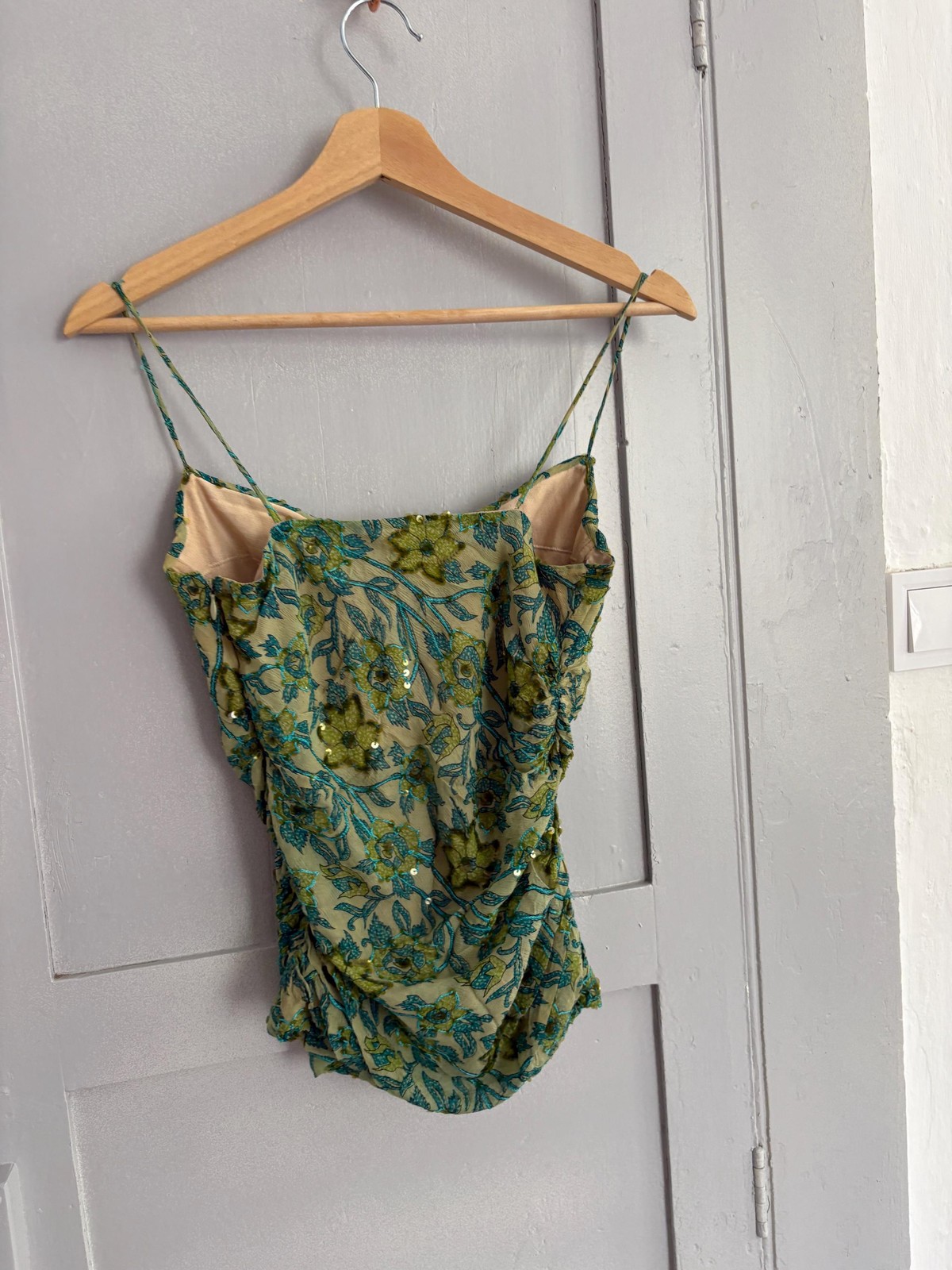 Petite Vintage Etxart & Panno 100% Silk Two Piece, Luxury Set with Sequin Floral
