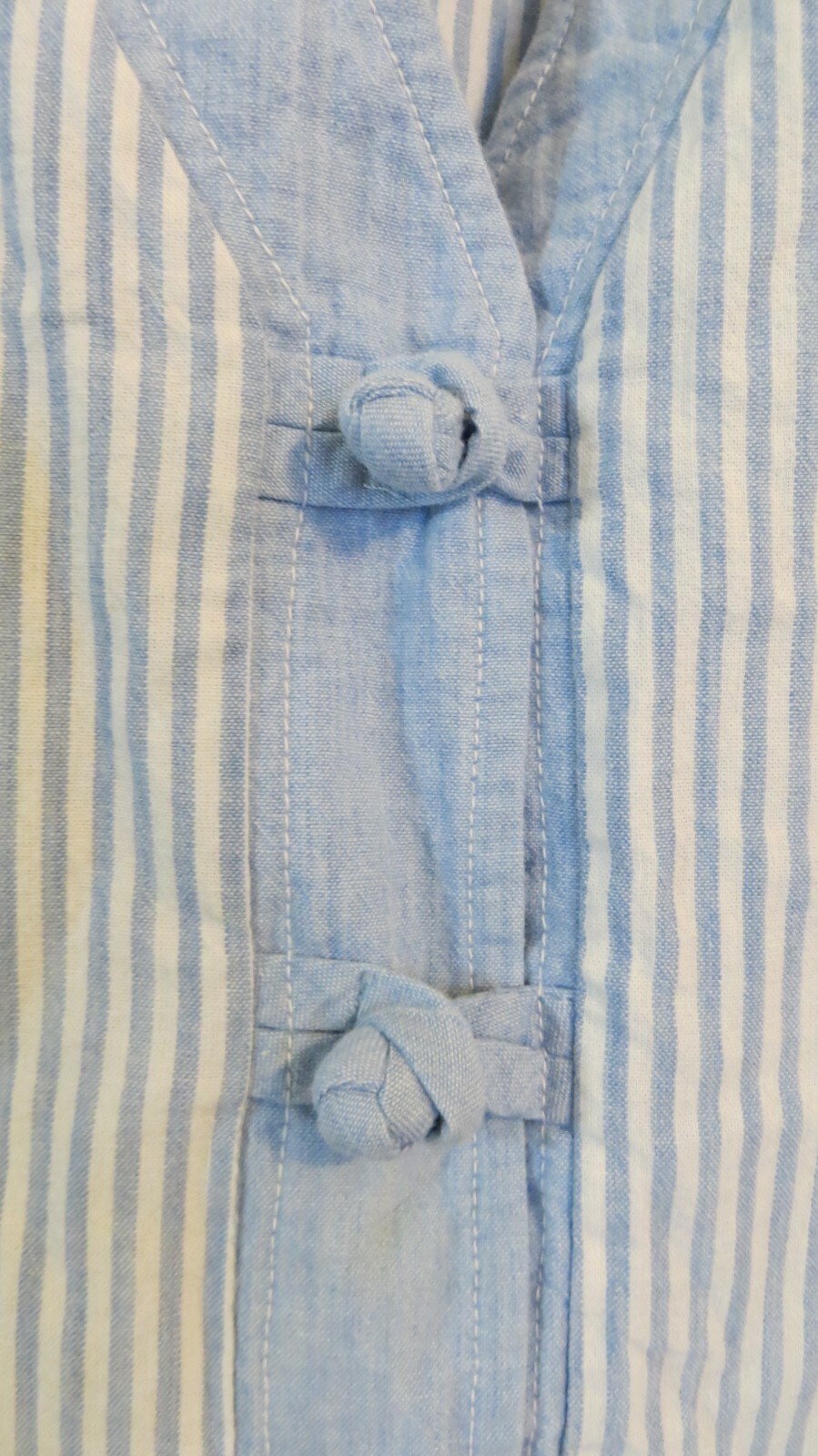 Vintage Leslie Fay Shirt Womens Petite 10P Button Up Short Slv Blue White Stripe