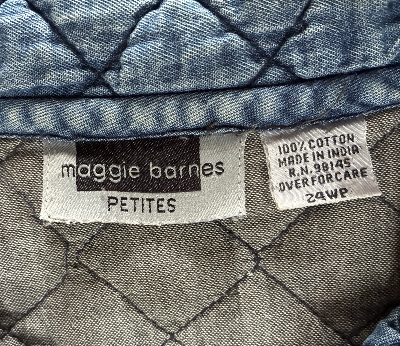 Vintage 90s Maggie Barnes Petites Quilted Embroidered Denim Jacket Floral 24WP