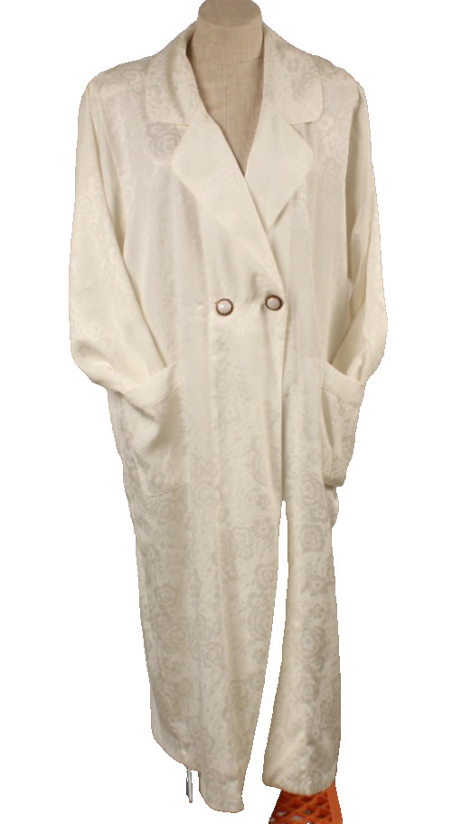 VIntage Satin Jacquard White Dressing Gown Robe Size L Philippines NOS Beauty!
