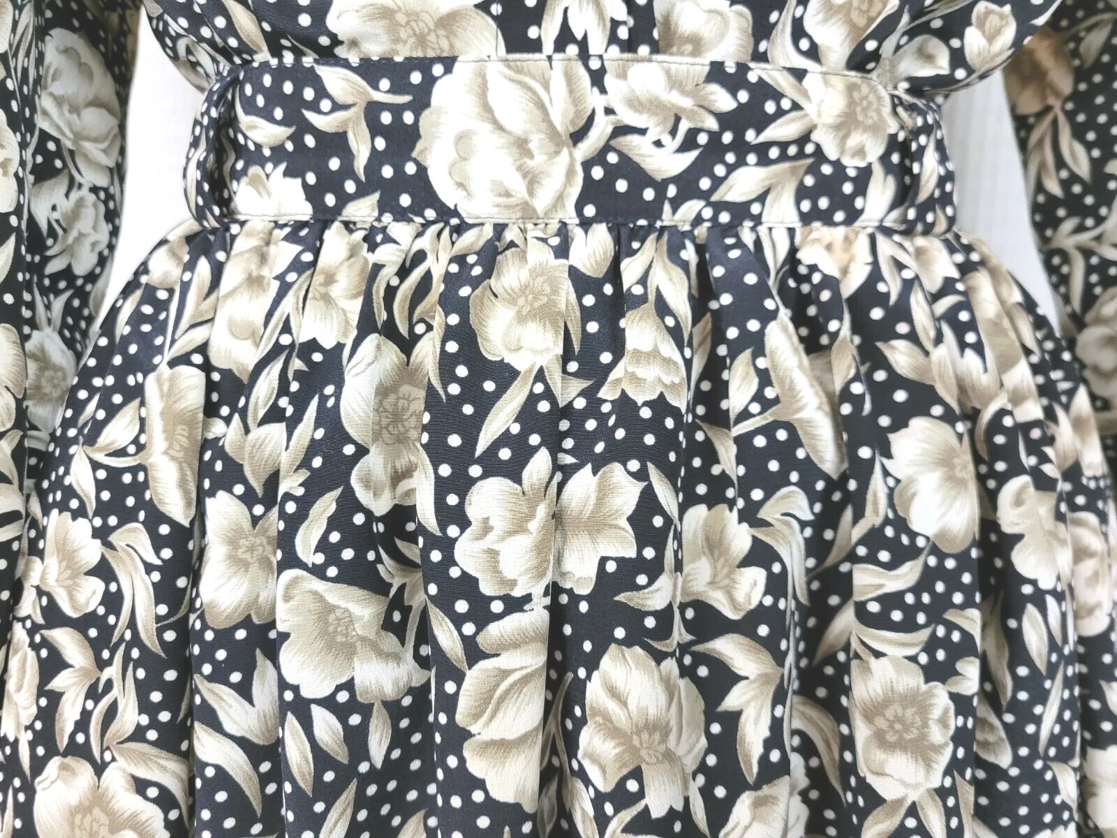 Vtg Personal Blouse & Skirt Set in Black w Tan & White Florals & Polka Dots Sz 8