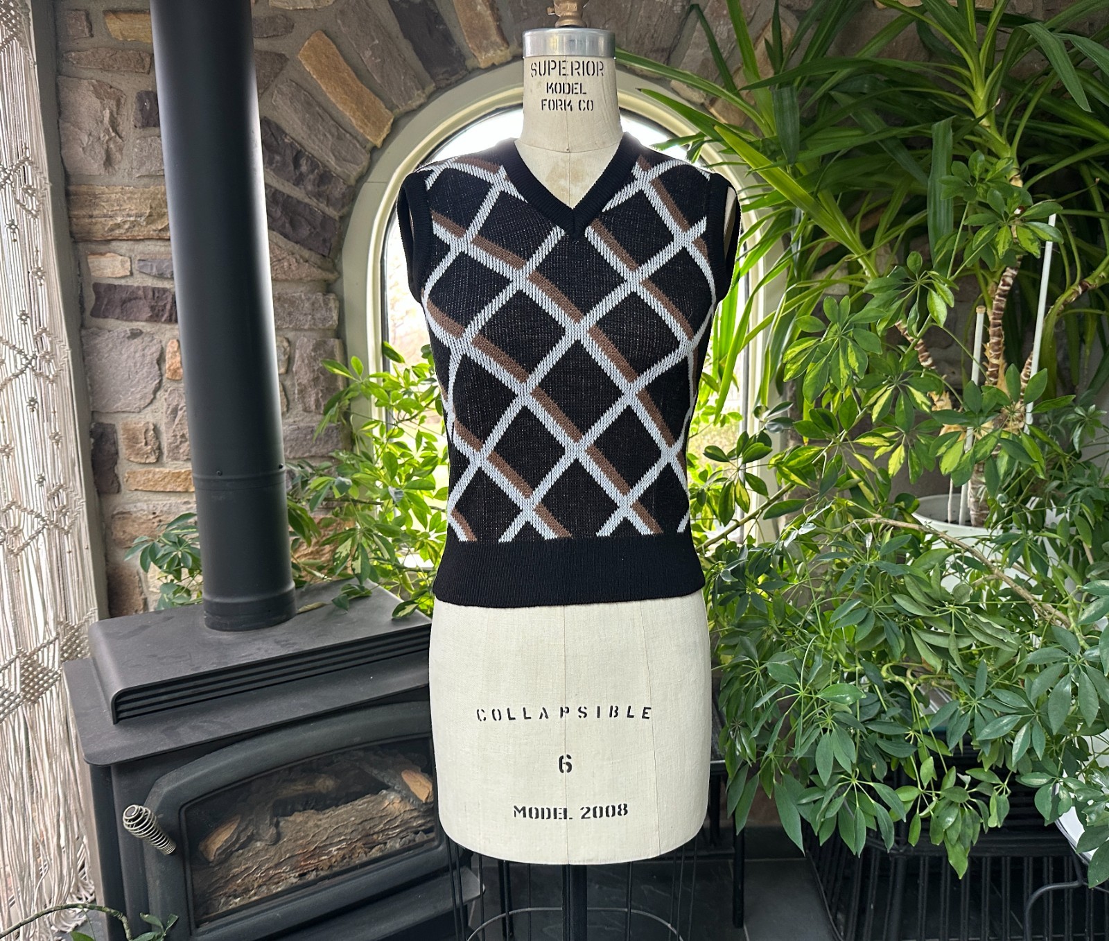 Vintage 1970s Black Brown White Diamond V Neck Sweater Vest Allison’s Closet