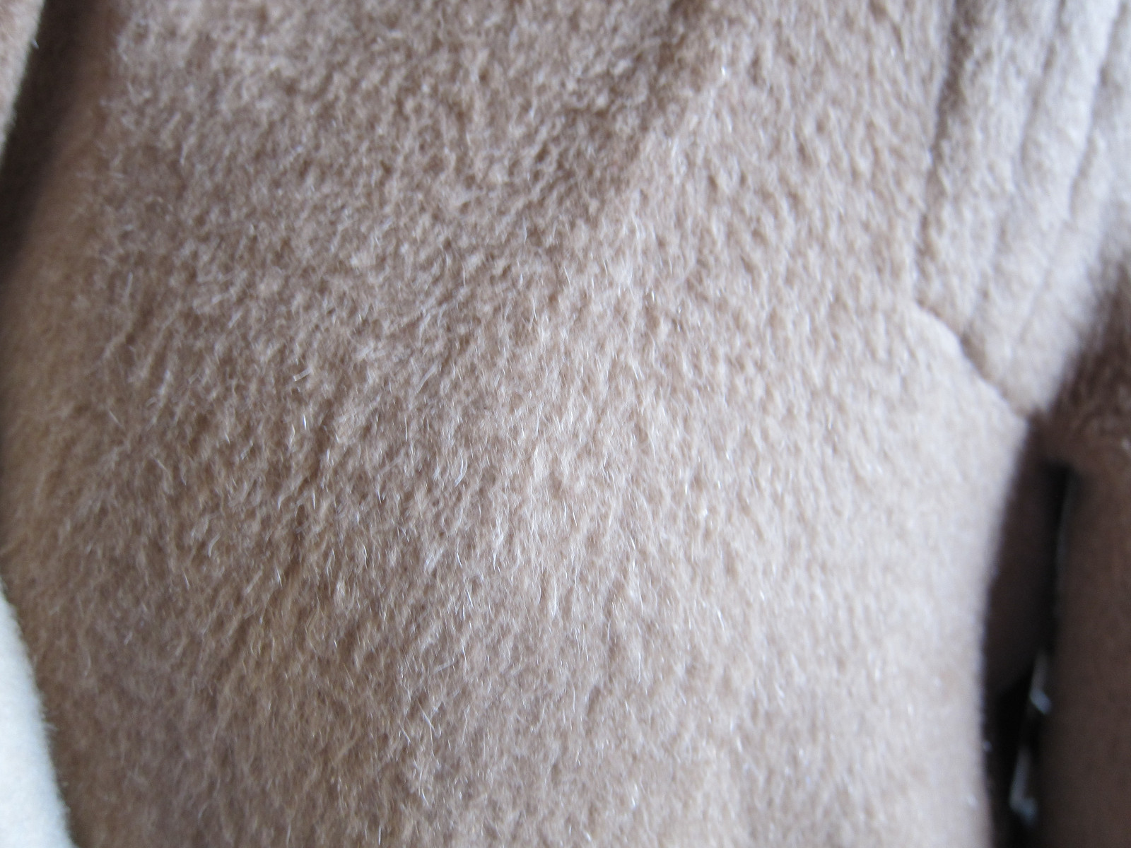 VTG LORENDALE BY BROMLEIGH PURE WOOL COAT CAMEL COLOR 722