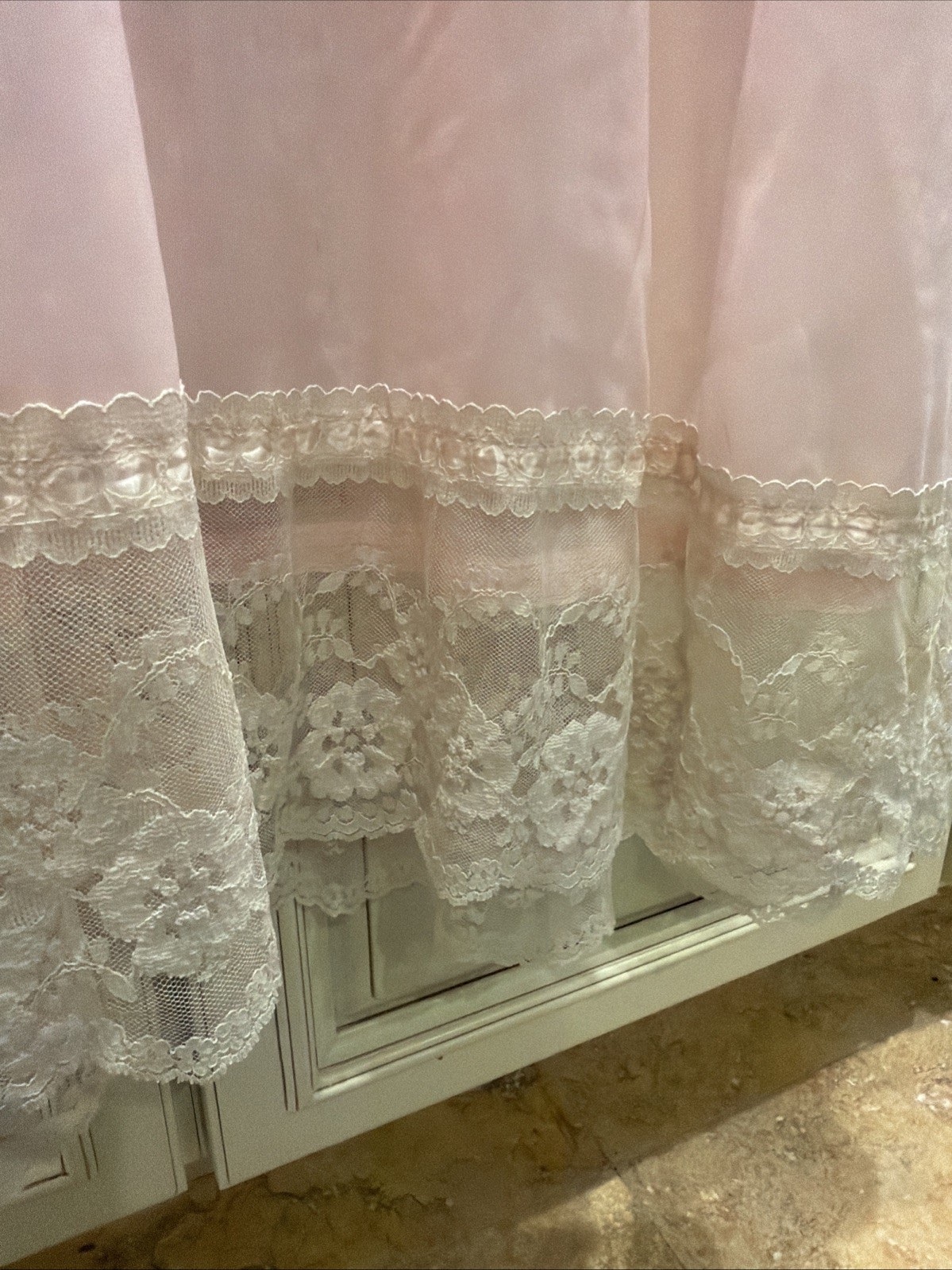 Vintage Lingerie Set Pink Lace Satin And Soft Tulle Robe And Sweet Nightie XL