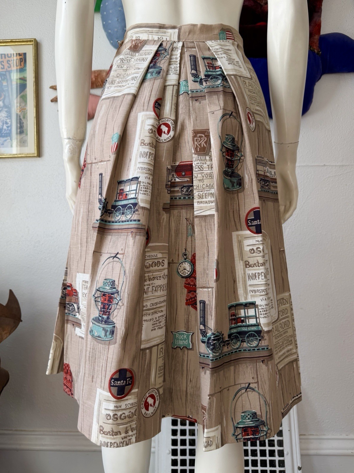 Vintage RAILROAD NOVELTY SKIRT 1950s w/ original BANDANNA NWT Santa Fe Train XS