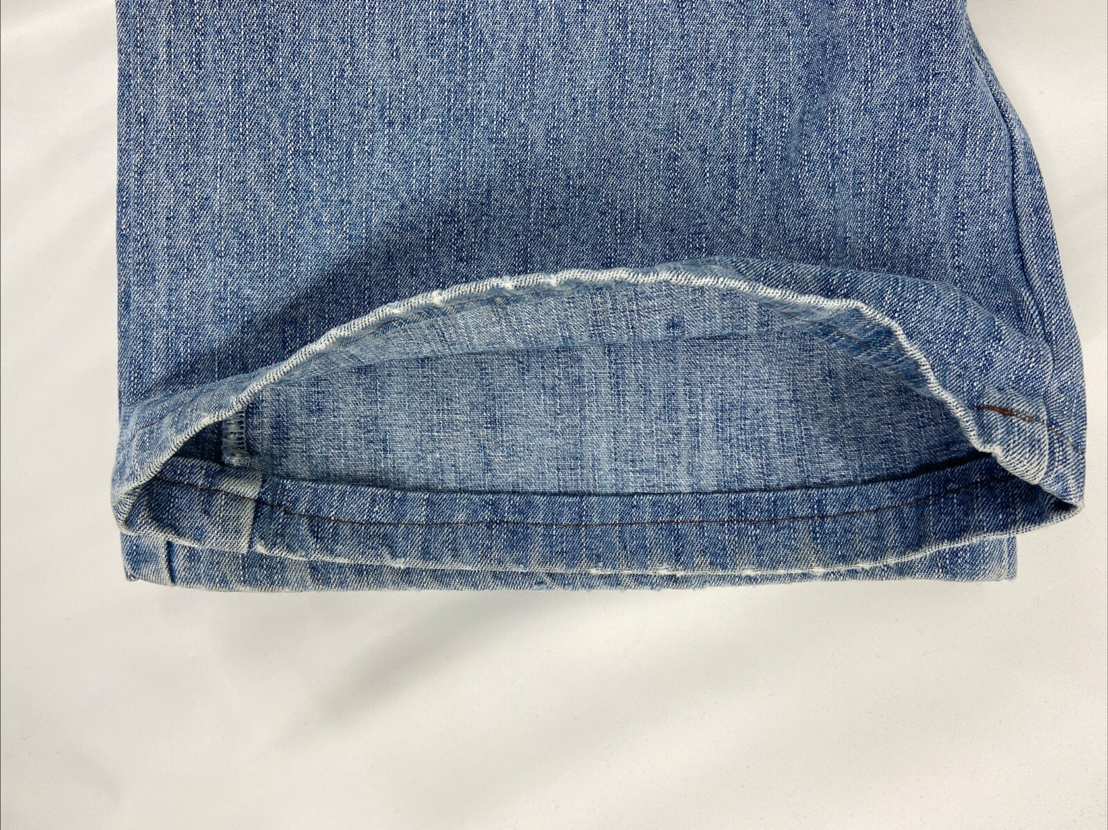 Vintage Outlaw Blue Denim Women’s Size 26″x26″ Jeans Wide Leg Baggy Streetwear