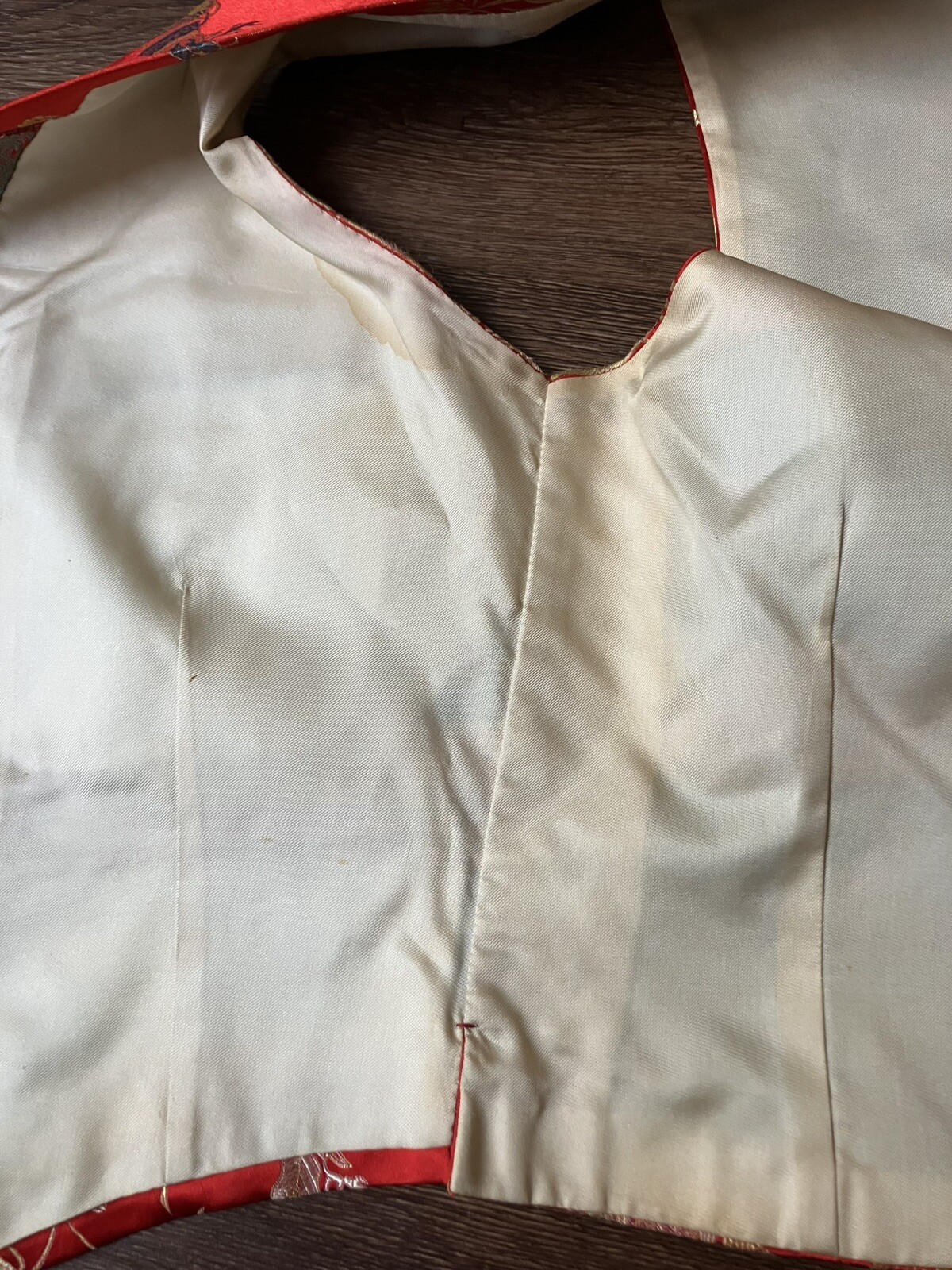 Vintage ’80s/’90s Asian-Inspired Red Brocade Button Up Vest Women’s Medium READ