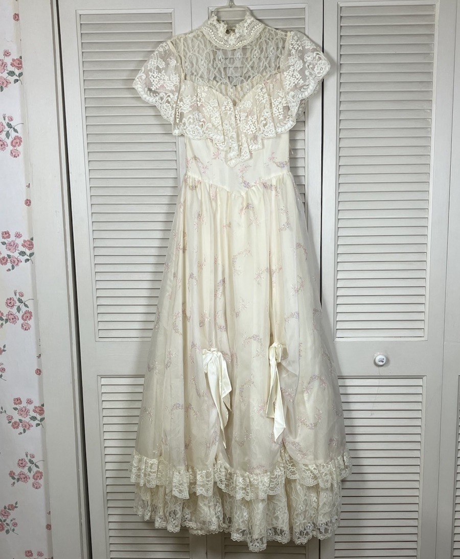 VTG Gunne Sax Wedding Dress Prairie Bows Ivory Lace Victorian Hoop Skirt Sz 5 Xs