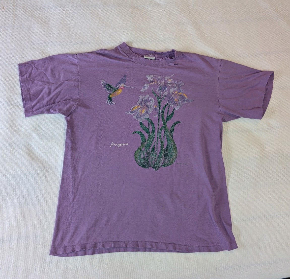 YTG 90s Oneita Arizona T Purple Hummingbird Flowers XL Thrashed Single-Stitch