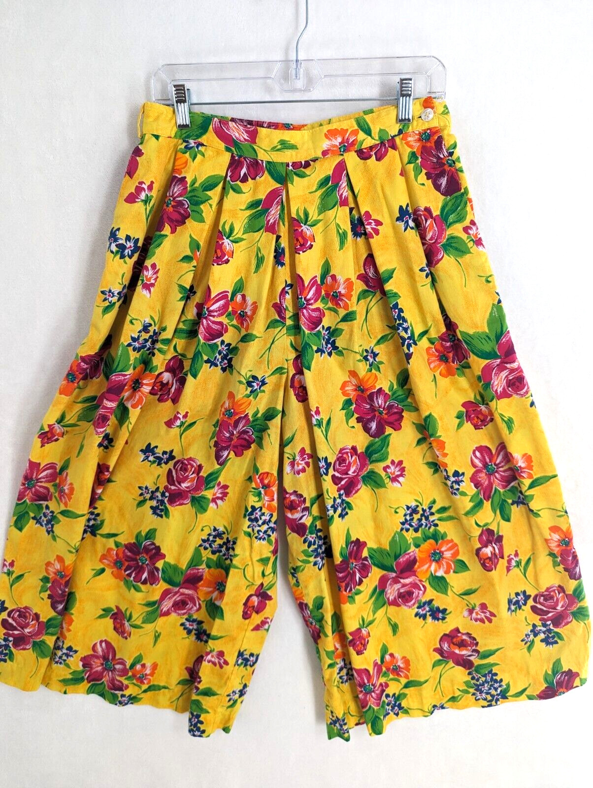 Talbots vintage women’s yellow floral cotton gaucho pants/ split skirt pockets