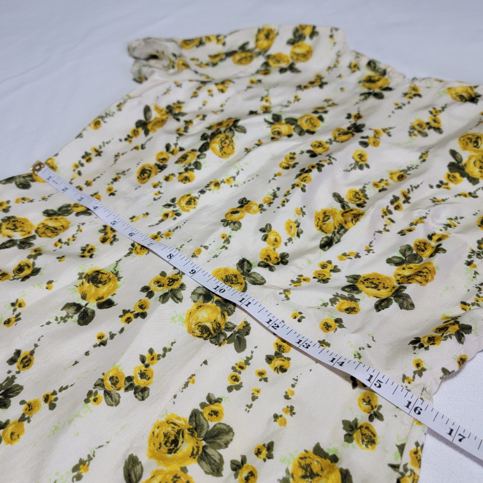 Vintage 50’s-60’s Off-White Yellow Rose Midi Summer Dress Floral Women’s Size 8