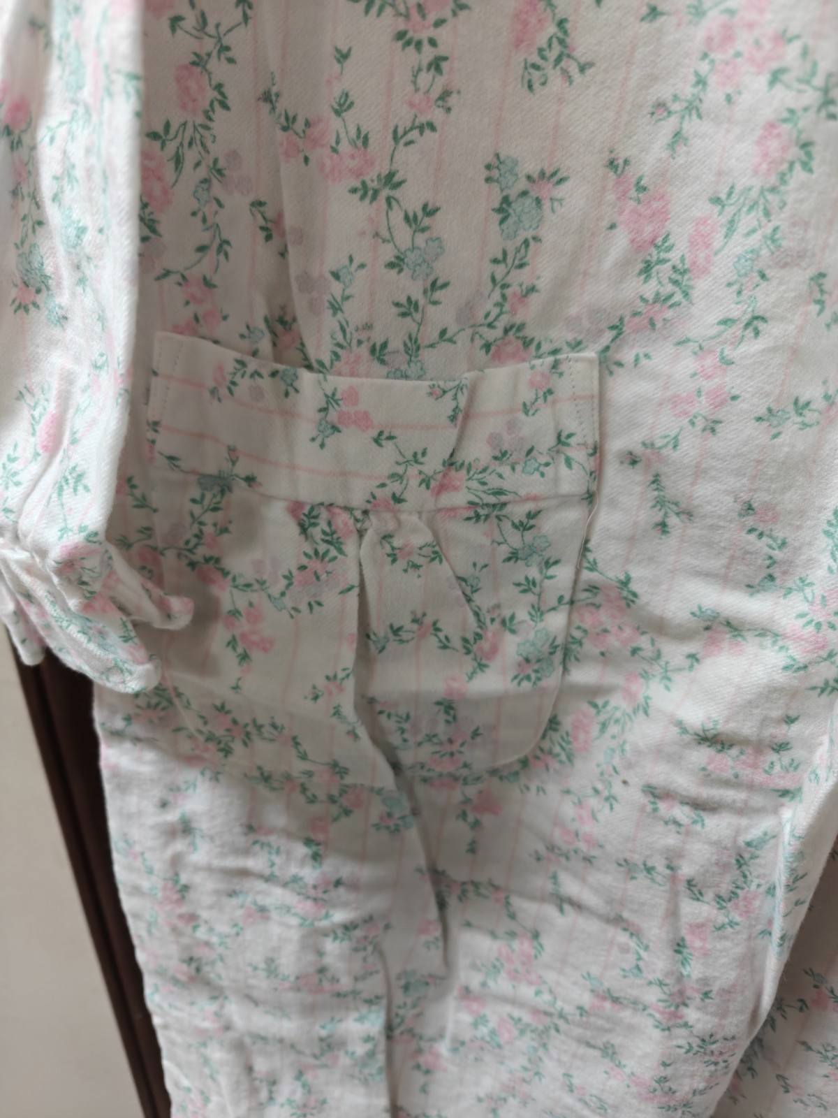 Vintage Carriage Court Robe/Nightgown Medium Ruffled Cottagecore Cotton Flannel