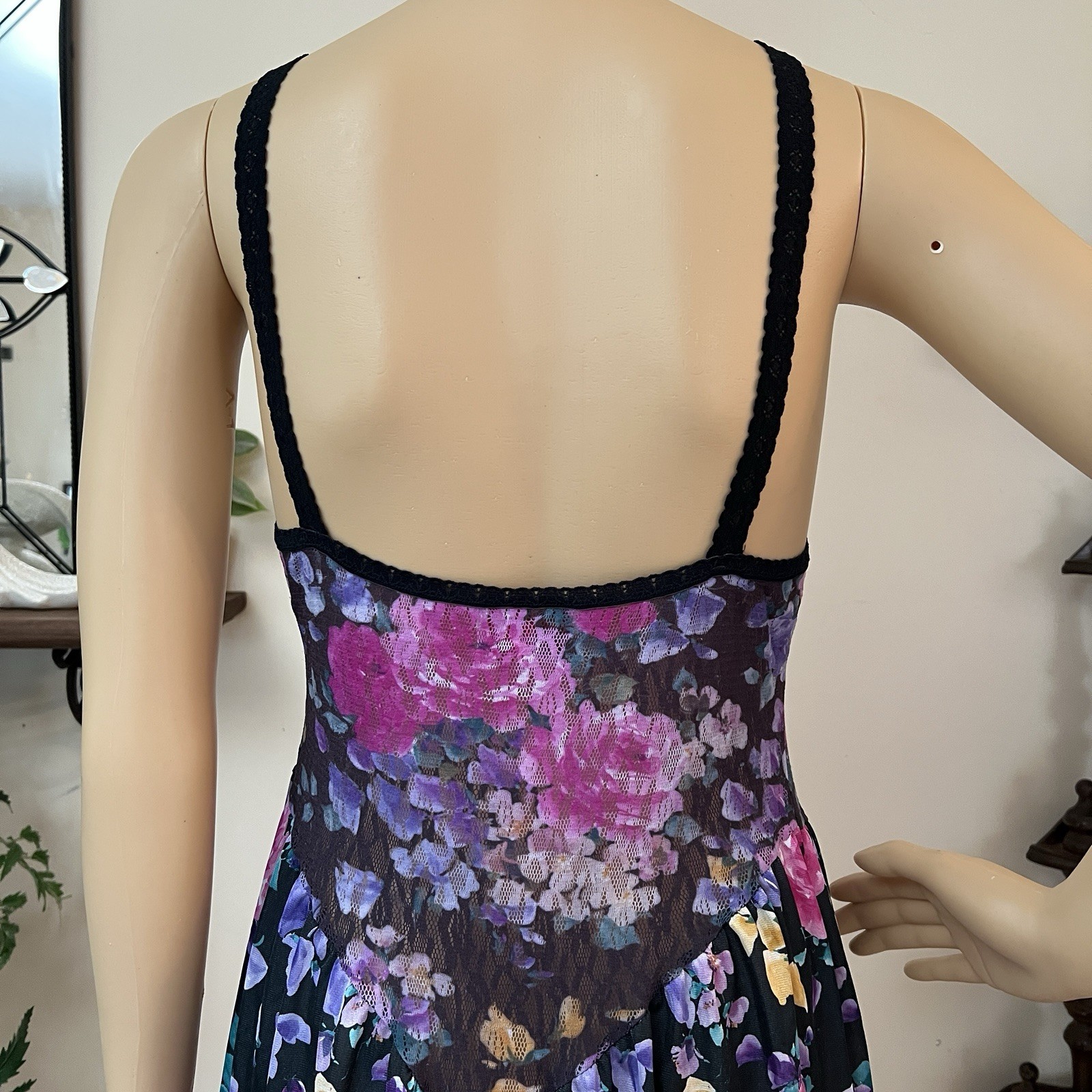 Vtg Feather Bed Intimates Slip Dress M Floral Nightgown Stretch Lace Ballerina