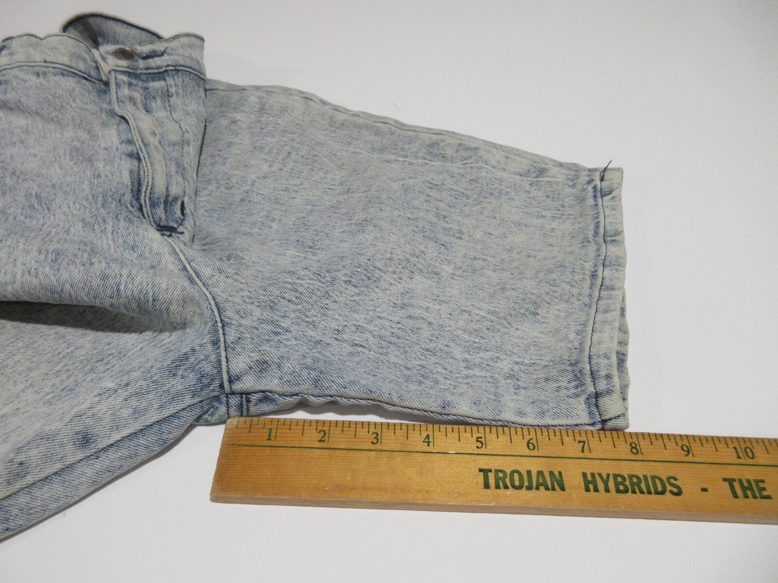 Sz S 25×7 TRUE VINTAGE Le Touche Acid Wash High Wait Jean Denim Shorts Women’s