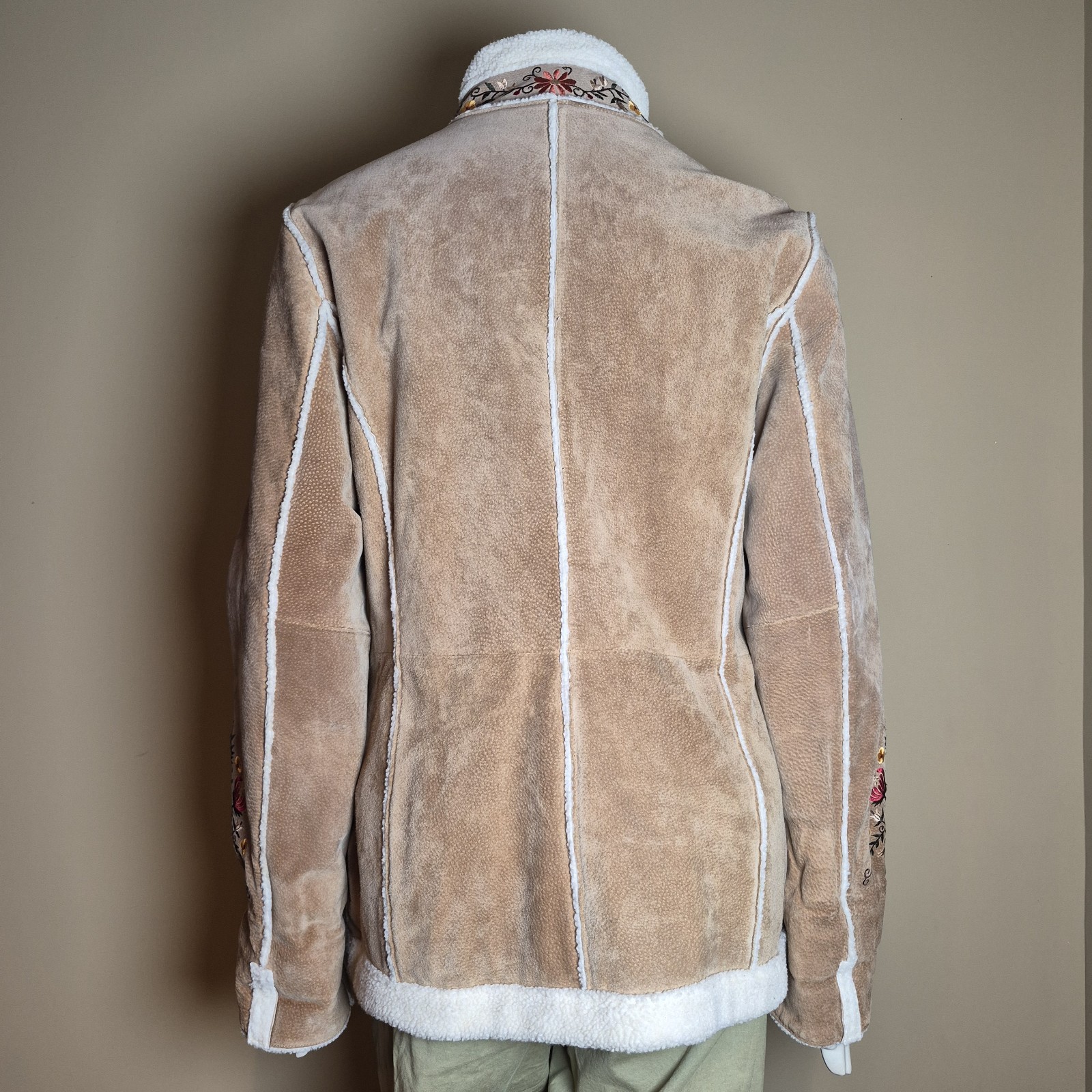 Vintage Floral Embroidered Faux Suede Shearling Trim Toggle Jacket Tan Brown