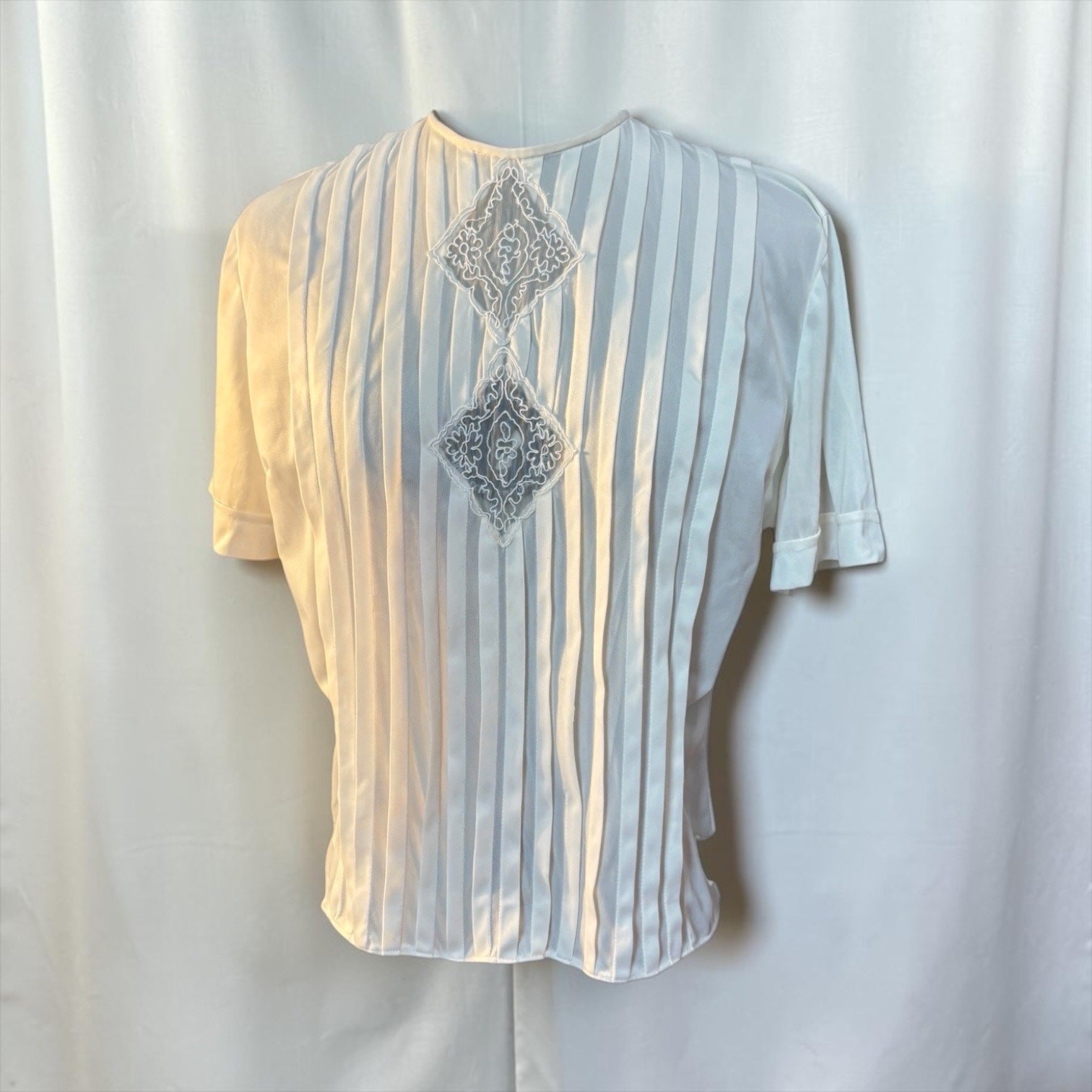 50s Ivory Nylon Blouse Sheer Pintucks Embroidered Lingerie Glam 42 Bust