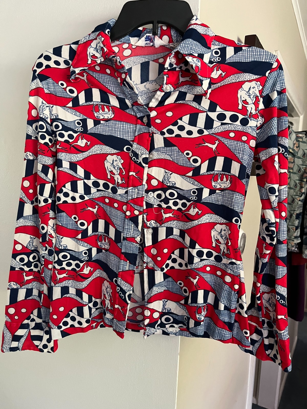 Vintage Women’s Ladies Russ Girl Polyester Button Down Shirt Blouse
