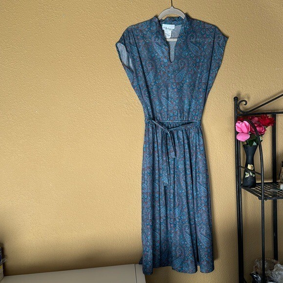 Vintage 70s JSE of California Sleeveless Belted Dress Tag Size 12