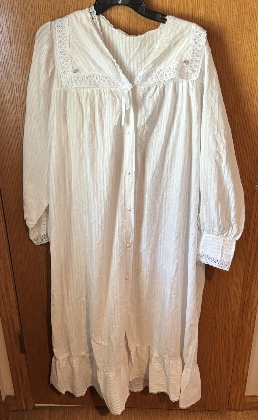 Vintage Whispers Spa Collection 2 Piece Nightgown Robe Medium