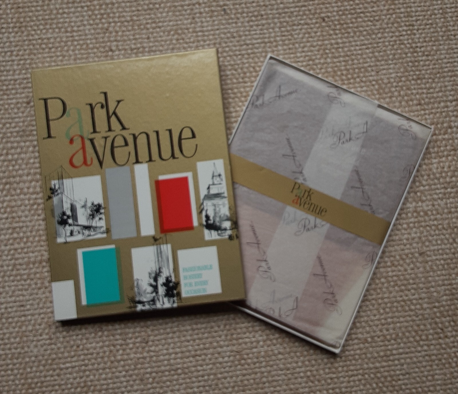 Vtg PARK AVENUE Irregulars Hosiery 3 Pairs Stockings in BOX Size 9 Mellow Beige