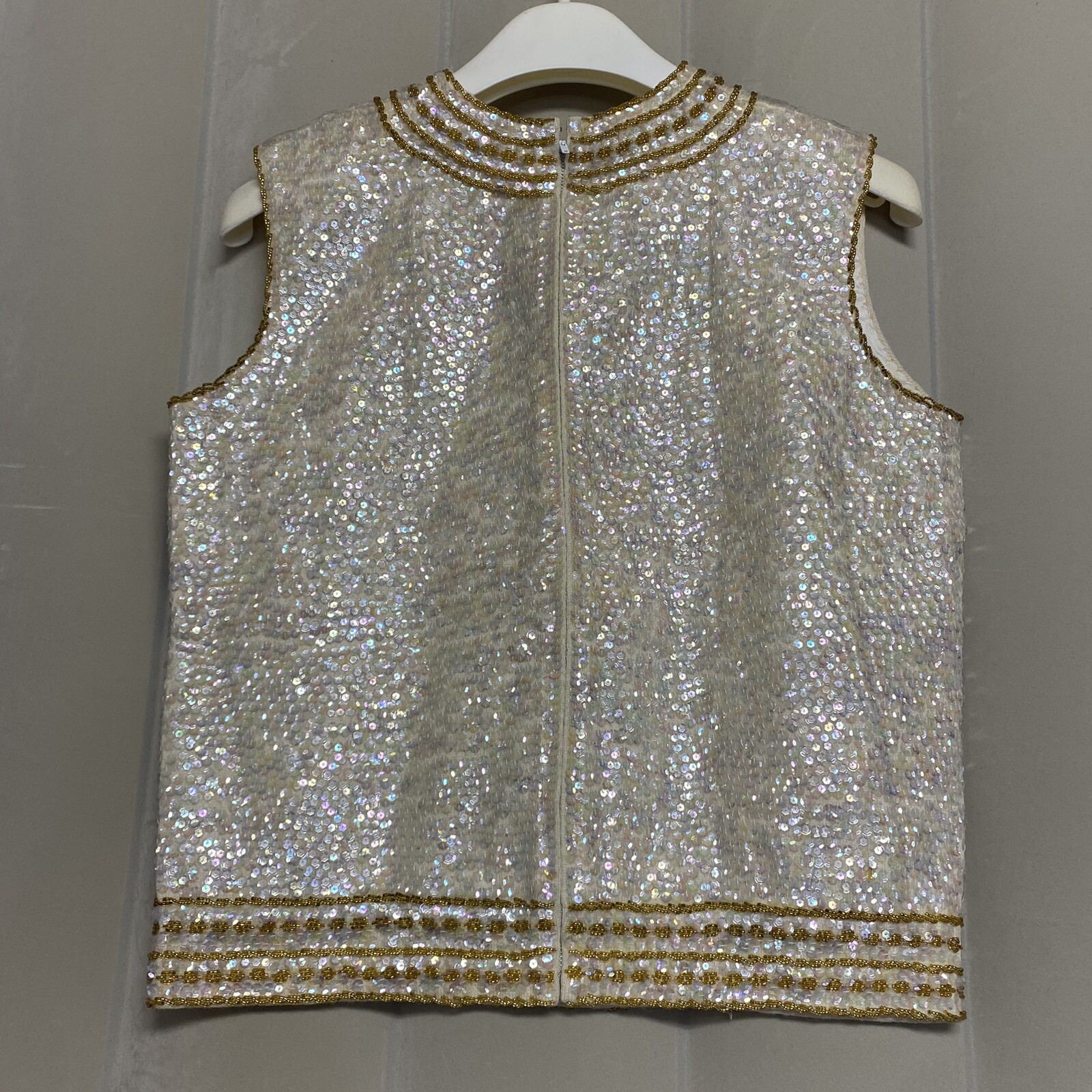 Vintage Sweater Bee By Banff Women’s Top Size 14 100% Wool Sequin Beaded NWOT