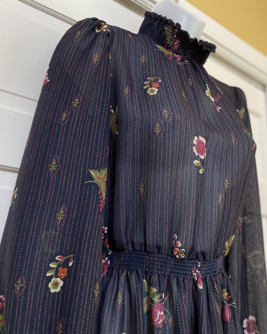 Vintage LF Petite Union Made Blue Floral Print Mock Neck Secretary Dress Size 4