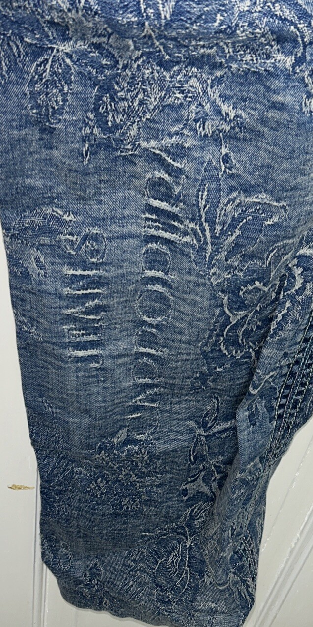 RARE VTG Cappopera Jeans Couture, Italian, Y2K/ 90’s, Brocade Design, 30” x 31”