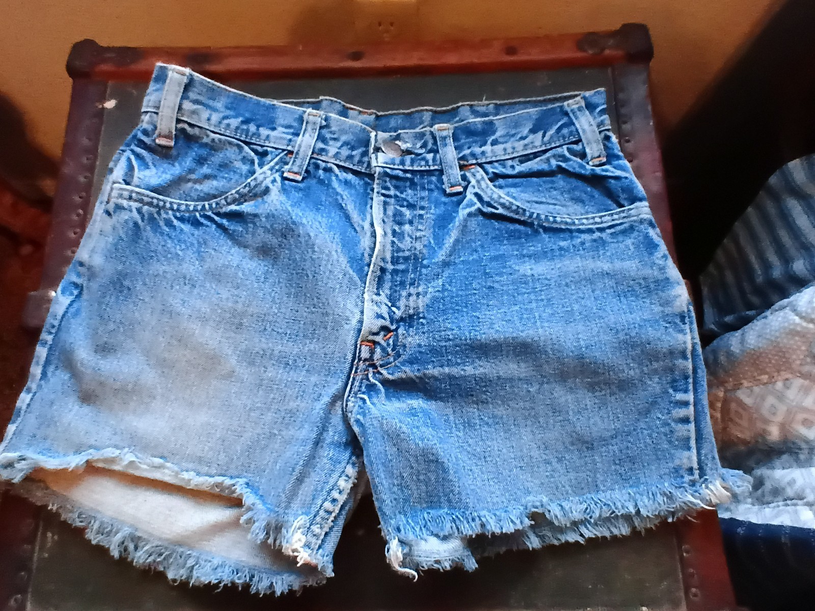 Vintage Levi’s Big E Orange Tab Denim Jean Shorts Talon 42 Zipper