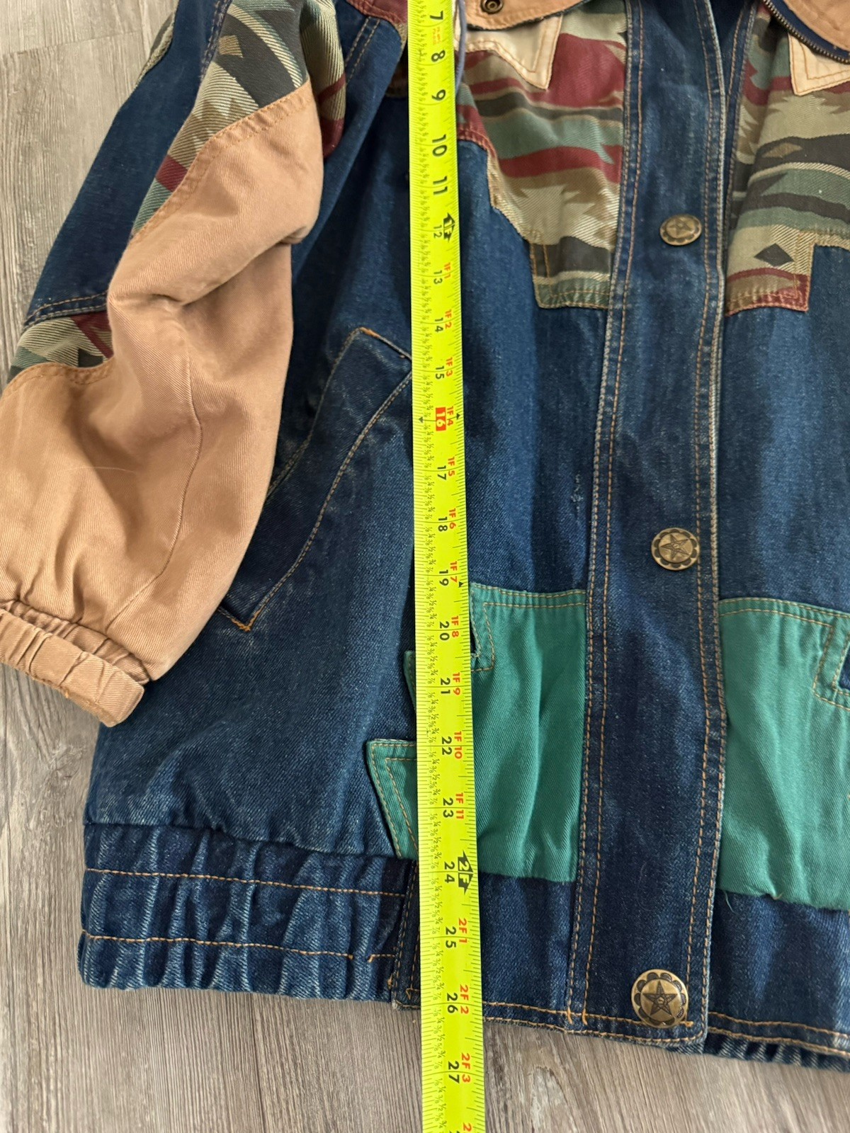VTG Weathered Blues Izzi Western Denim Jean jacket Southwest Aztec Patchwork L