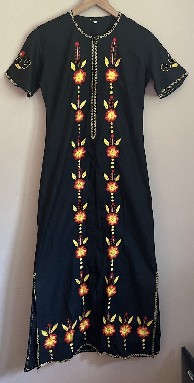 Vintage Embroidered Kaftan Muu Muu Hostess Dress Black Cotton Size Small 4 6