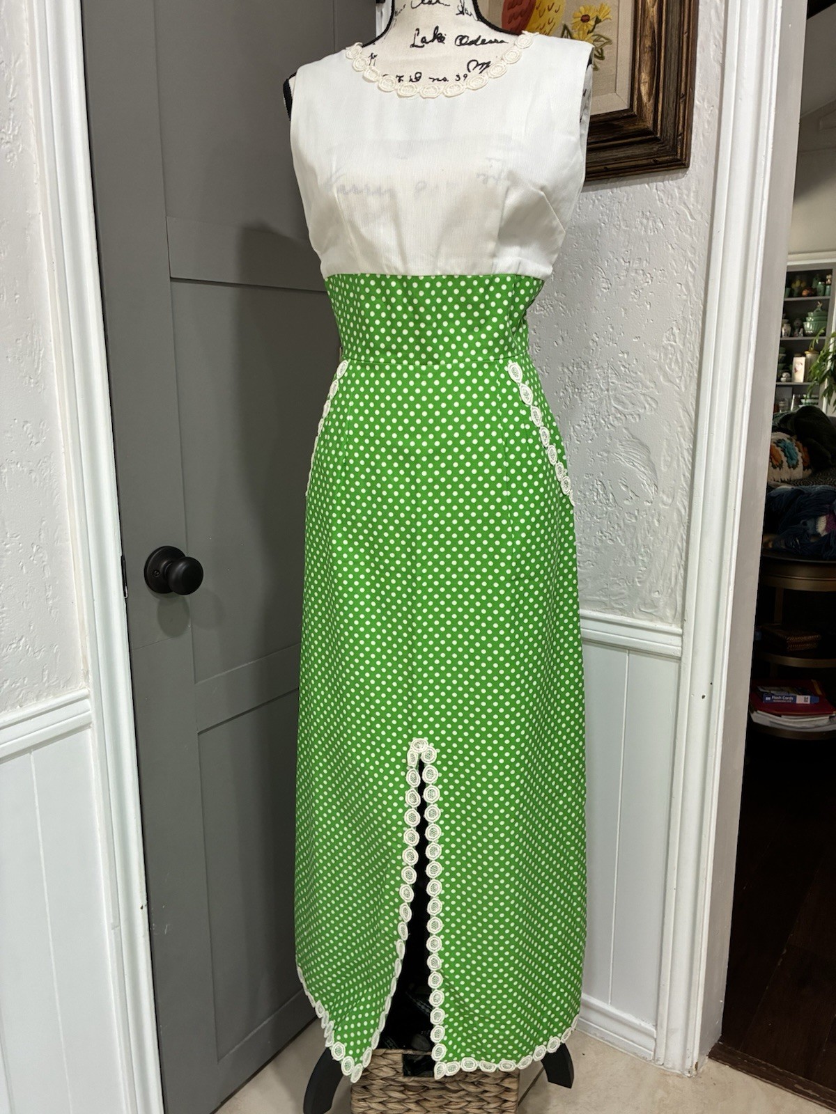 Vintage 1960’s Lounge Craft Green & White Polka Dot Dress – Groovy