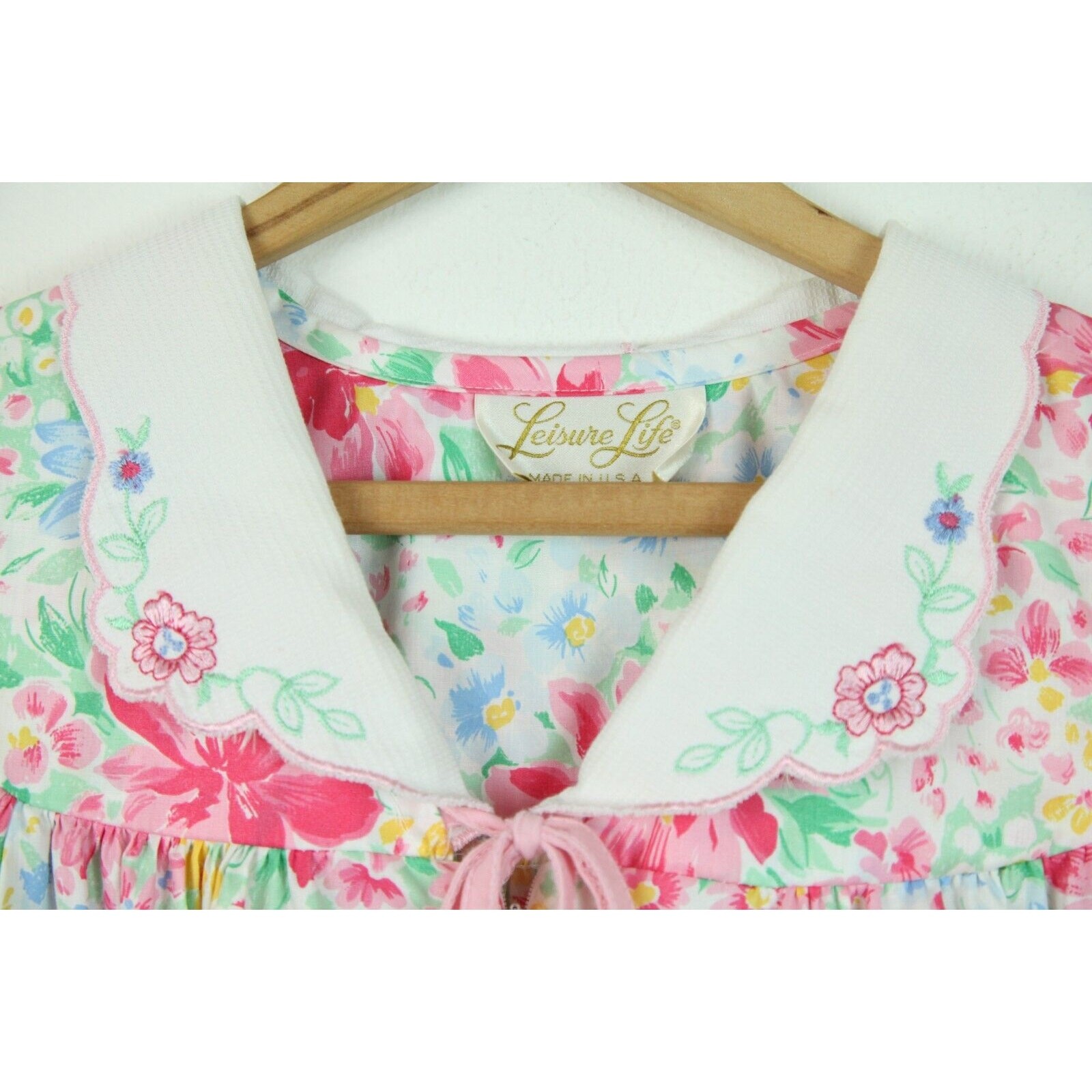 Vintage Housedress Granny Robe Floral Cottagecore S M Dainty Sailor Collar Cozy
