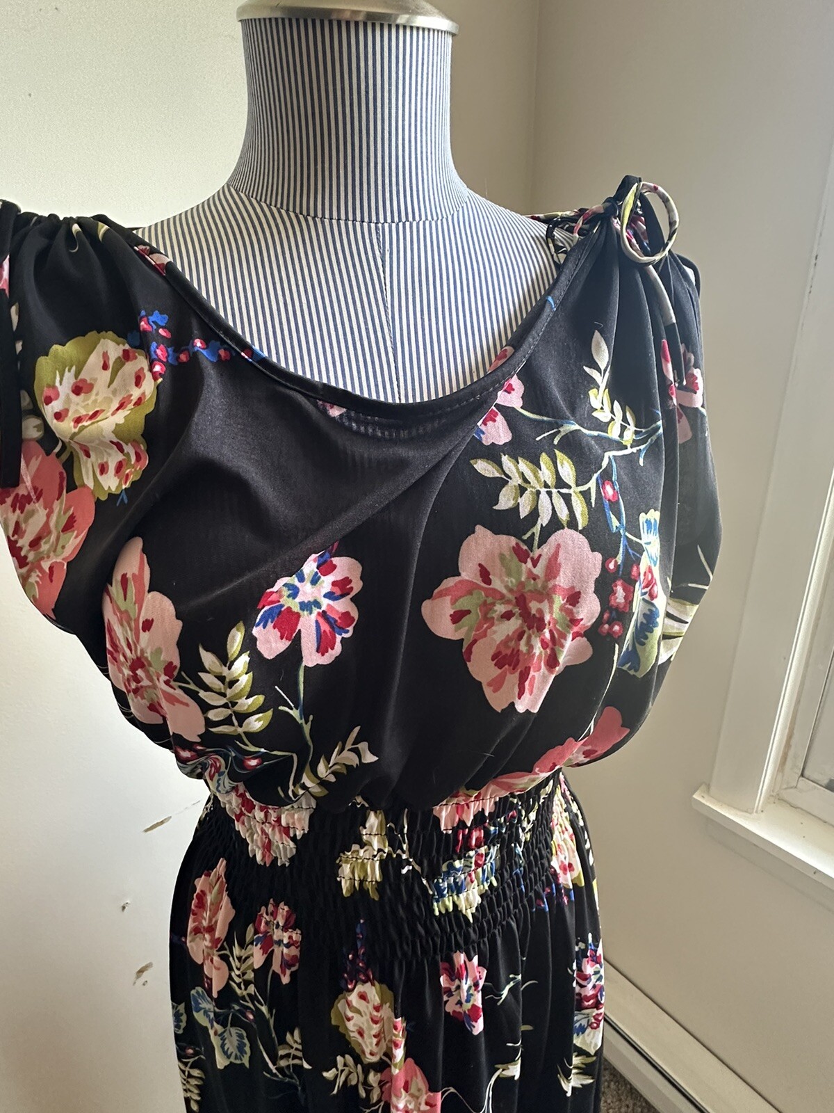 Vintage Sz M/L Black Floral Pink Summer Dress Sleeveless Cinched Waist Retro