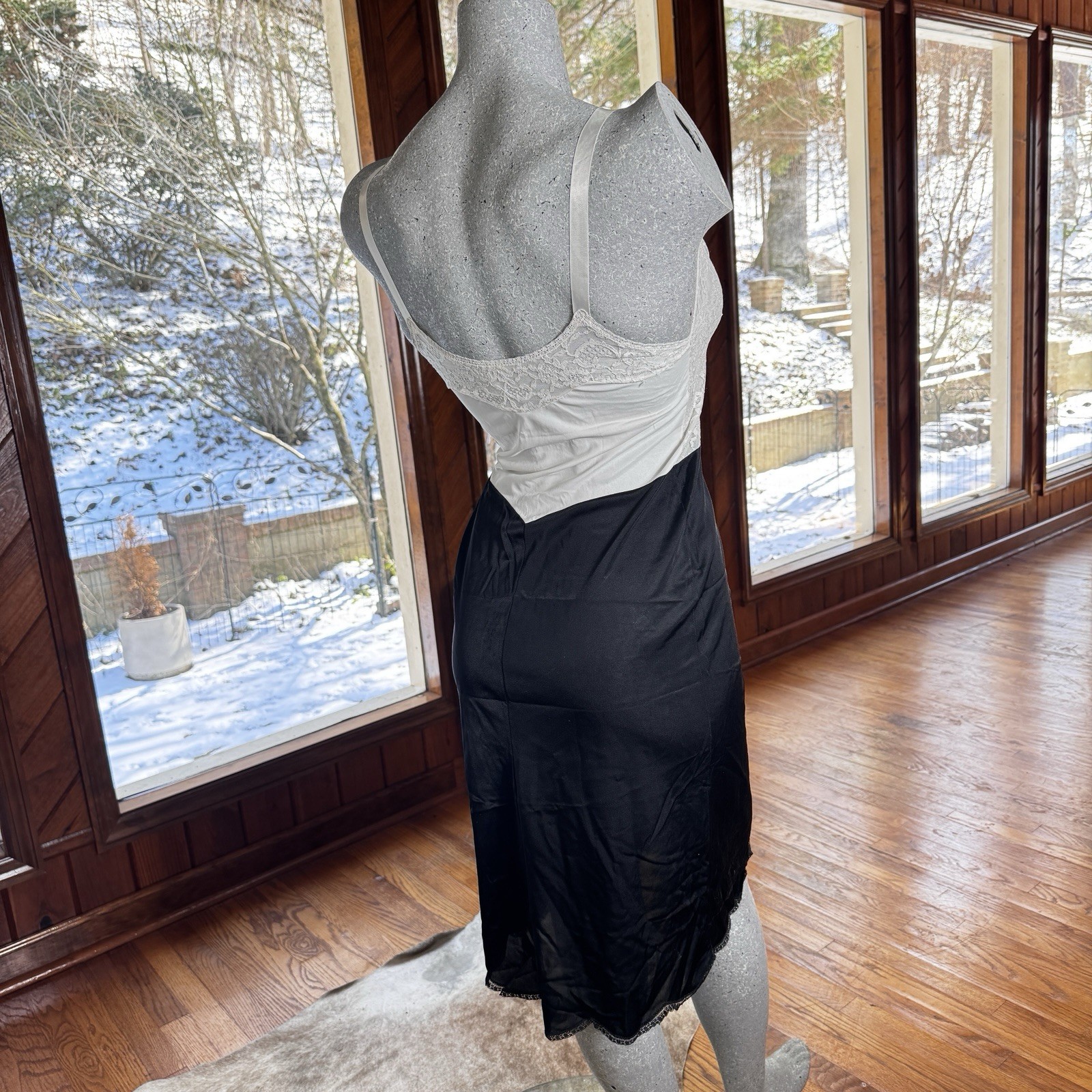 Vintage 1950s Vanity Fair Tricot Nylon Lace Tuxedo Slip Dress Size 32 Adjustable