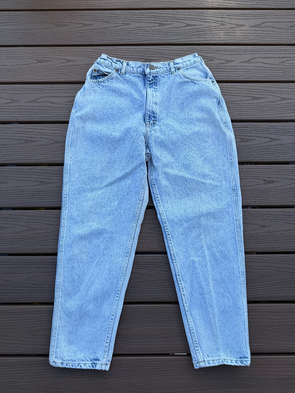 90s Vintage Lee Jeans 28×26 Femme High Waisted Contrast Trim Light Wash Mom Jean