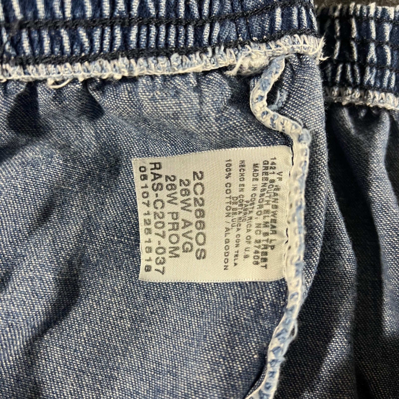 Chic Elastic Waist Jeans Womens 26W Blue Vintage 90s Mom High Rise Tapered Leg