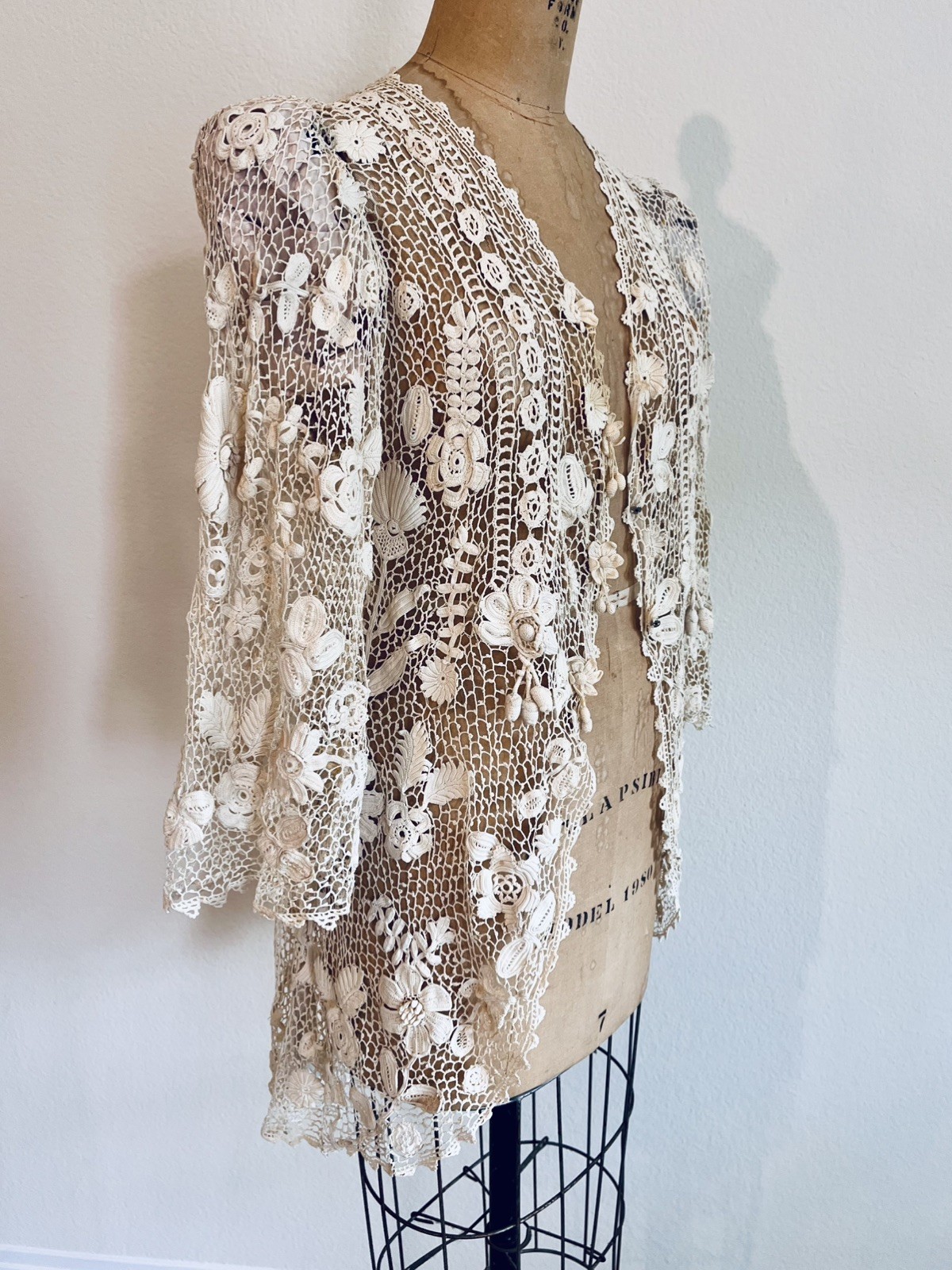 Antique Vctorian / Edwardian Croceted Irish Lace Jacket Handcrafted Floral Motif