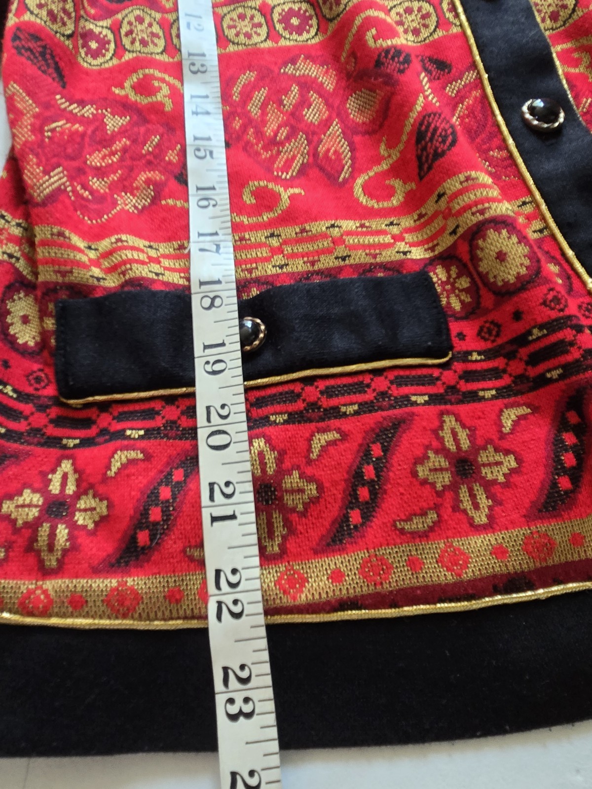VTG Stuart Alan Cardigan Jacket Sweater Red Black Gold Tapestry Button Front 14