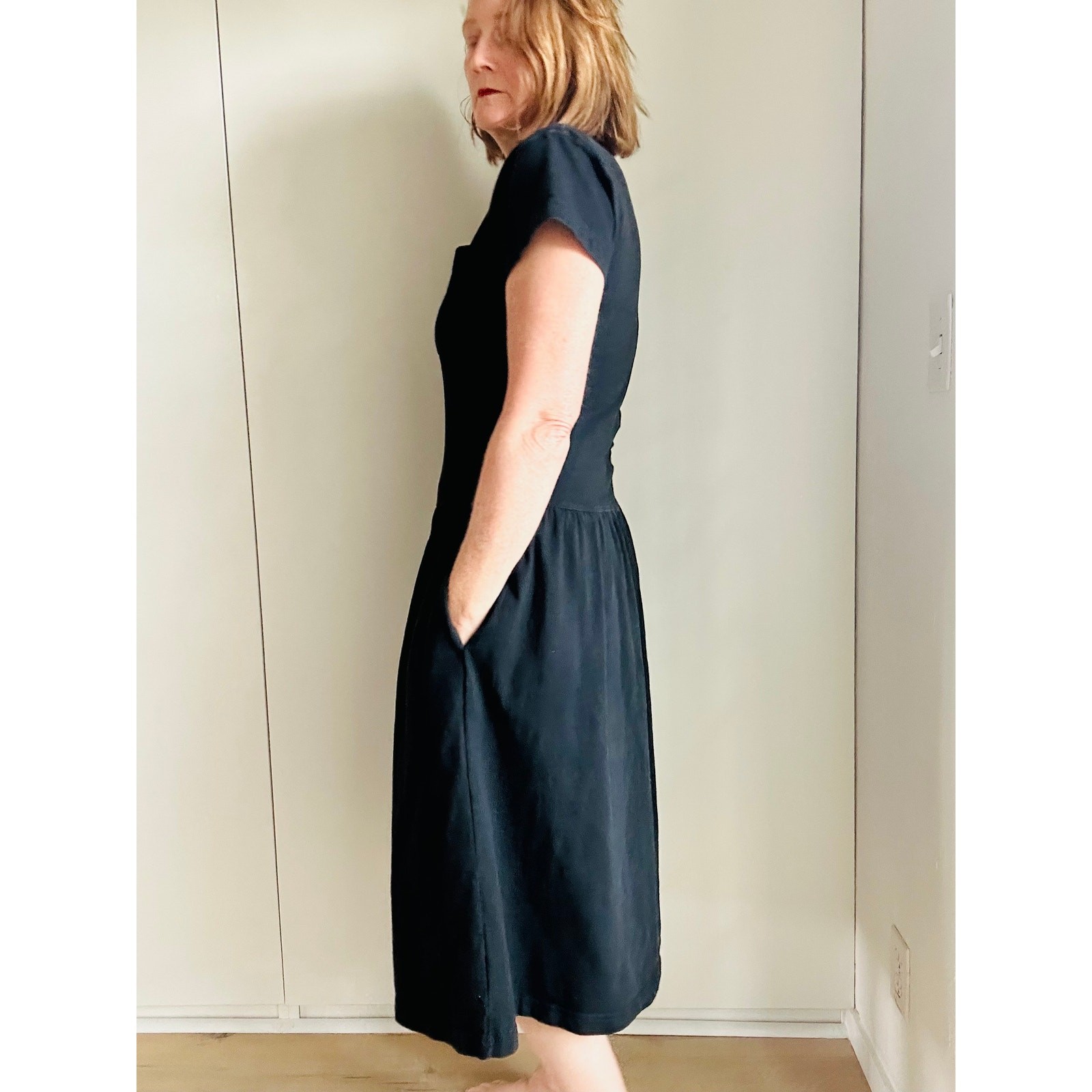 Vtg 90s Liz Wear Black T shirt dress Drop Waist Pockets Midi Fit Cotton S/M