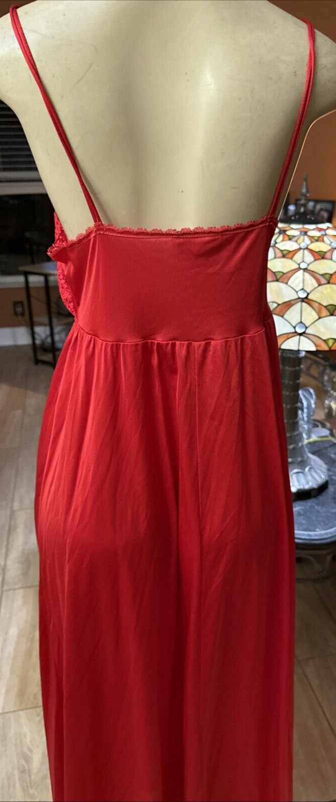 Vintage Vanity Fair Lace Bust/Back Nylon Long Red Nightgown Sz Sm xb72