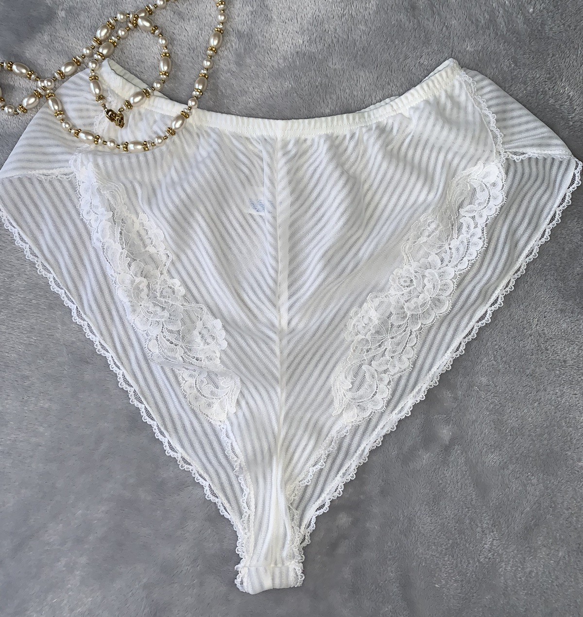 Vtg SHEER CHIFFON Lorraine Flutter Hi Thigh Panties 100% Nylon S 5