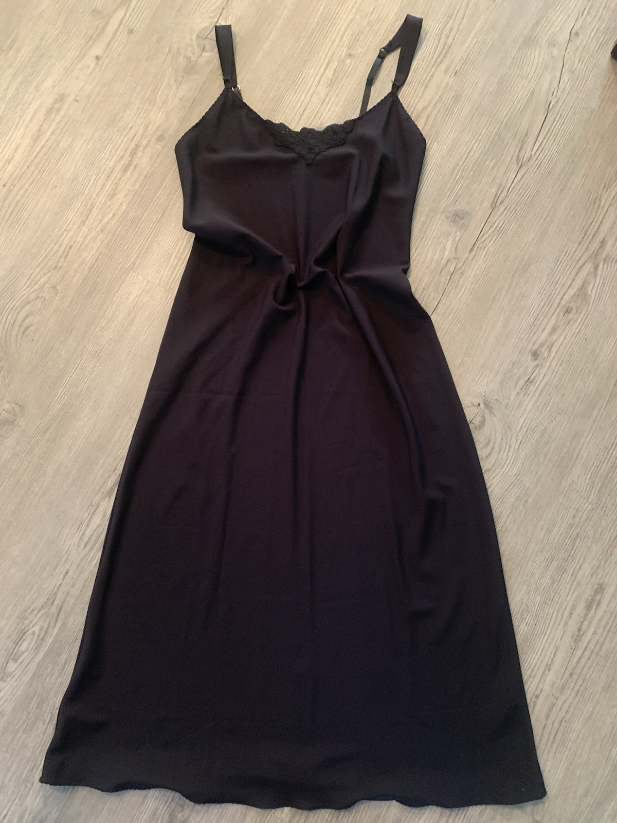 Vanity Fair Vintage Long Black Full Slip Dress 34 32”/40 Adjustable Strap 10-631