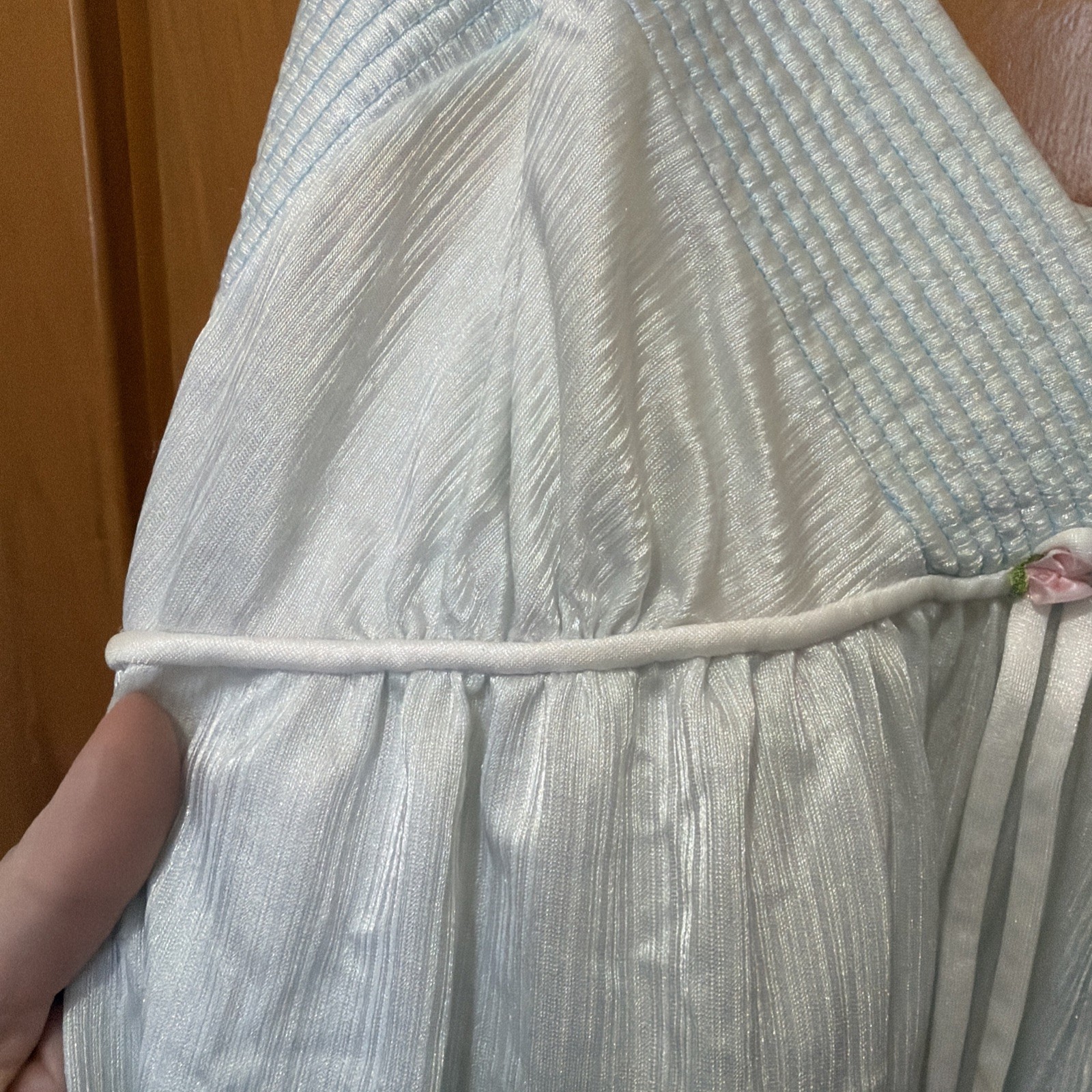 Vintage Val Mode lingerie Nightgown Soft blue Sz Small Slip dress Feminine