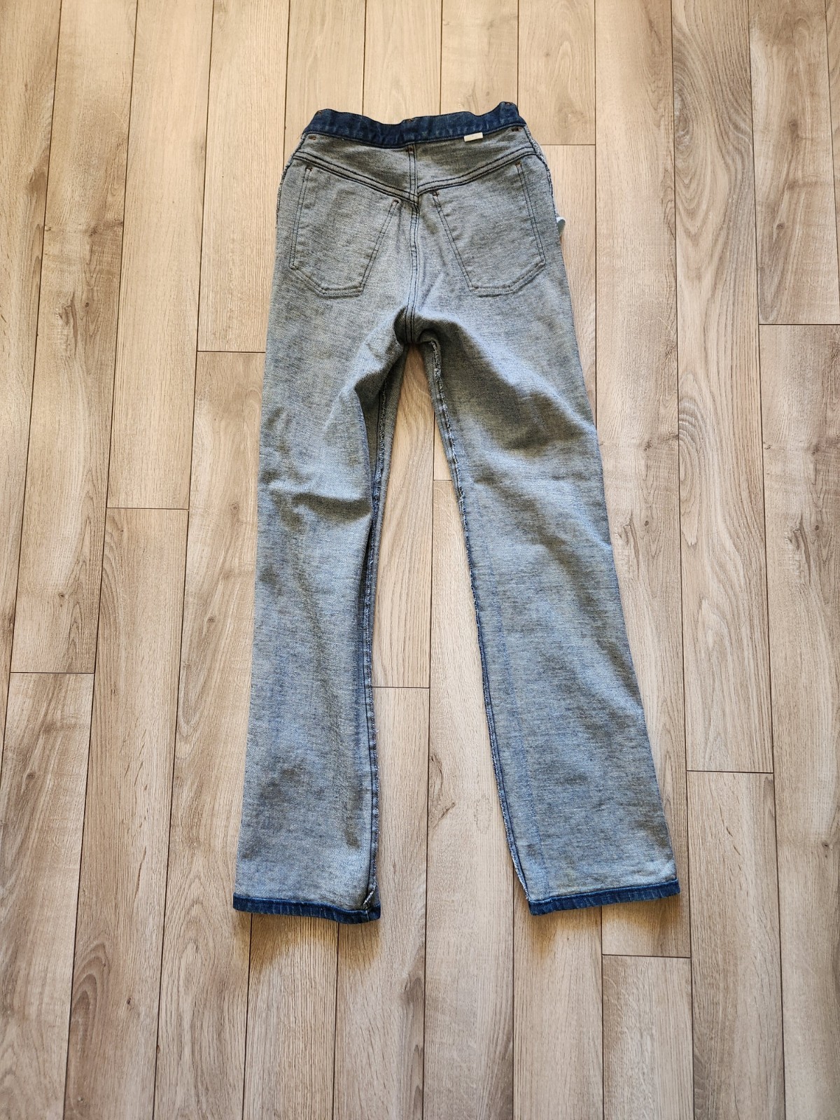 Vintage Levi’s White Patch Big E Women’s Jeans 26×35 High Waisted Mom Jeans 60’s