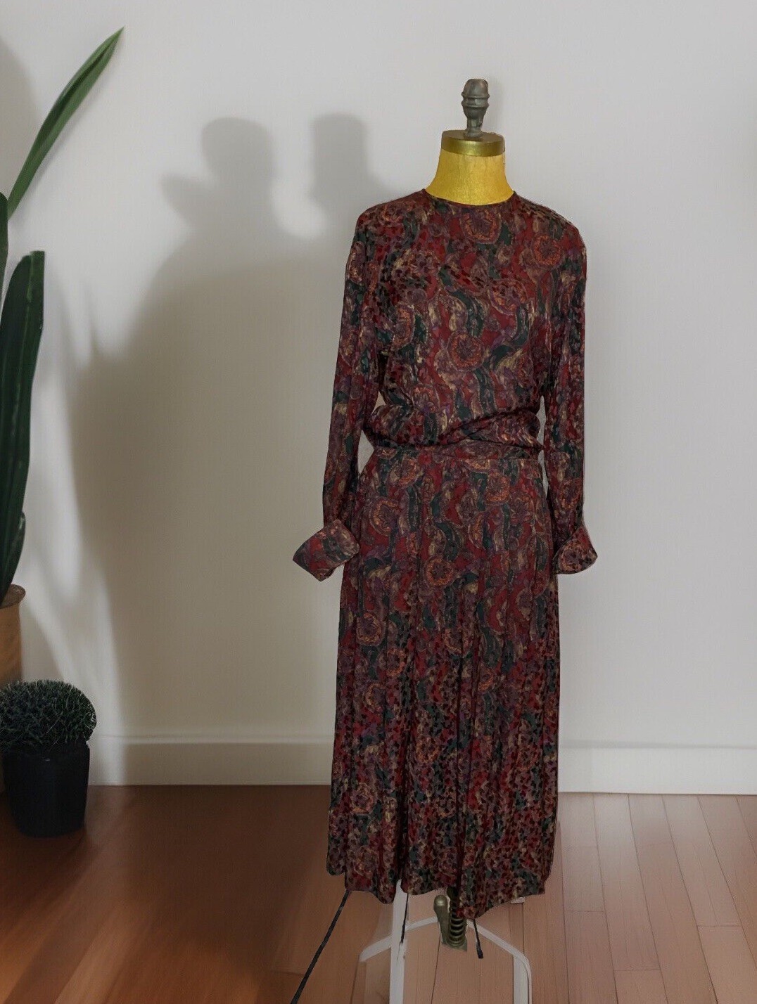 Vtg 2 Piece Paisley Long Sleeve Top & Skirt Dressy Church Outfit USA Made Size 6