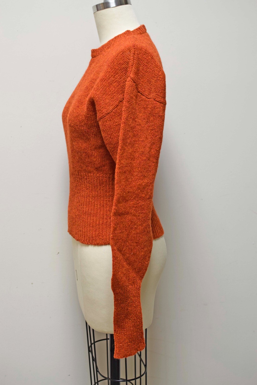 VTG Paprika Red Shetland Wool Cable Front Deep Hem Scoop Neck Sweater Size S
