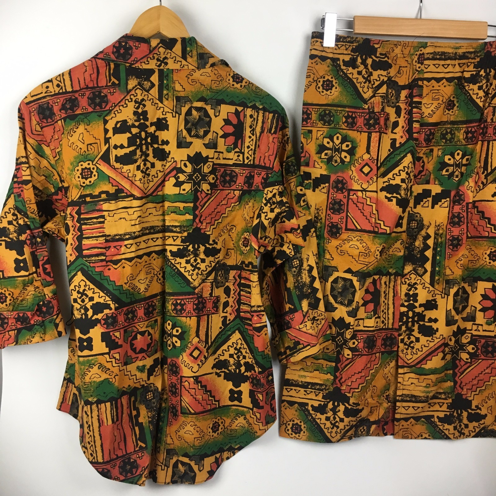 80s Vintage 2pc L Skirt Shirt Outfit Set Ethnic Tribal Novelty Tropical Spanish